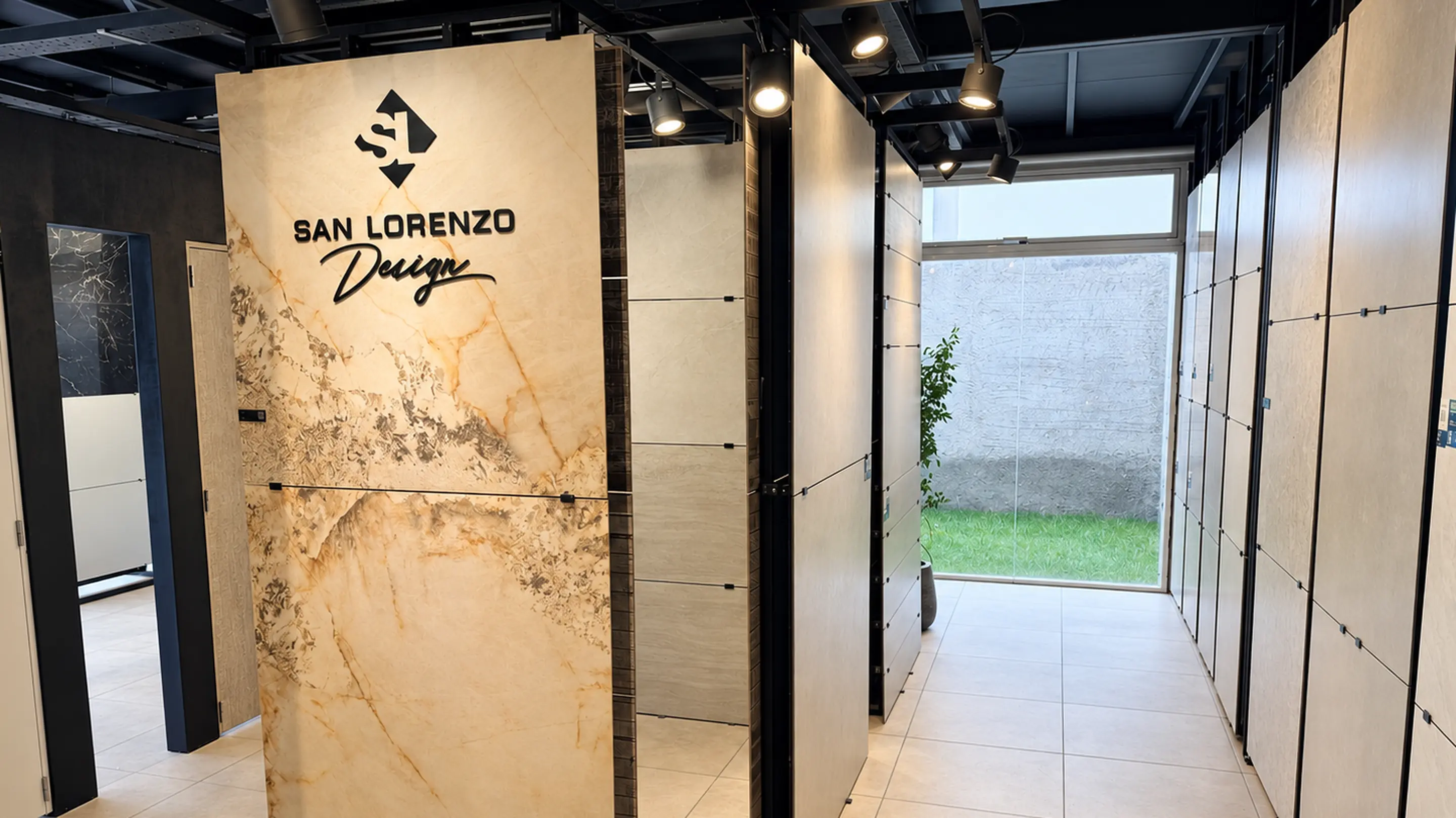 Showroom Casagres, pisos y revestimientos en exhibición